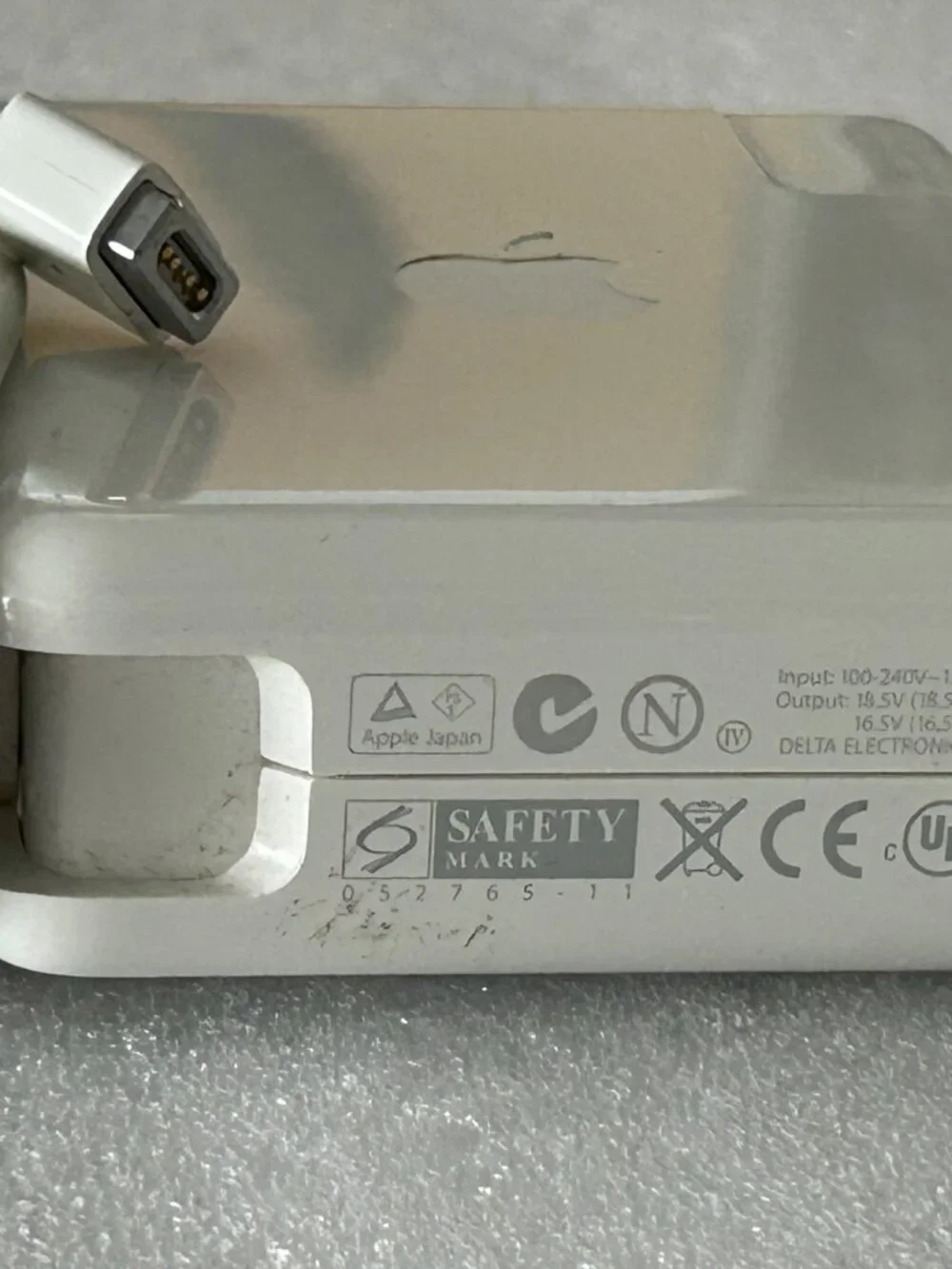 Original APPLE A1172 85W MagSafe Portable Power Adapter Used Tested Good